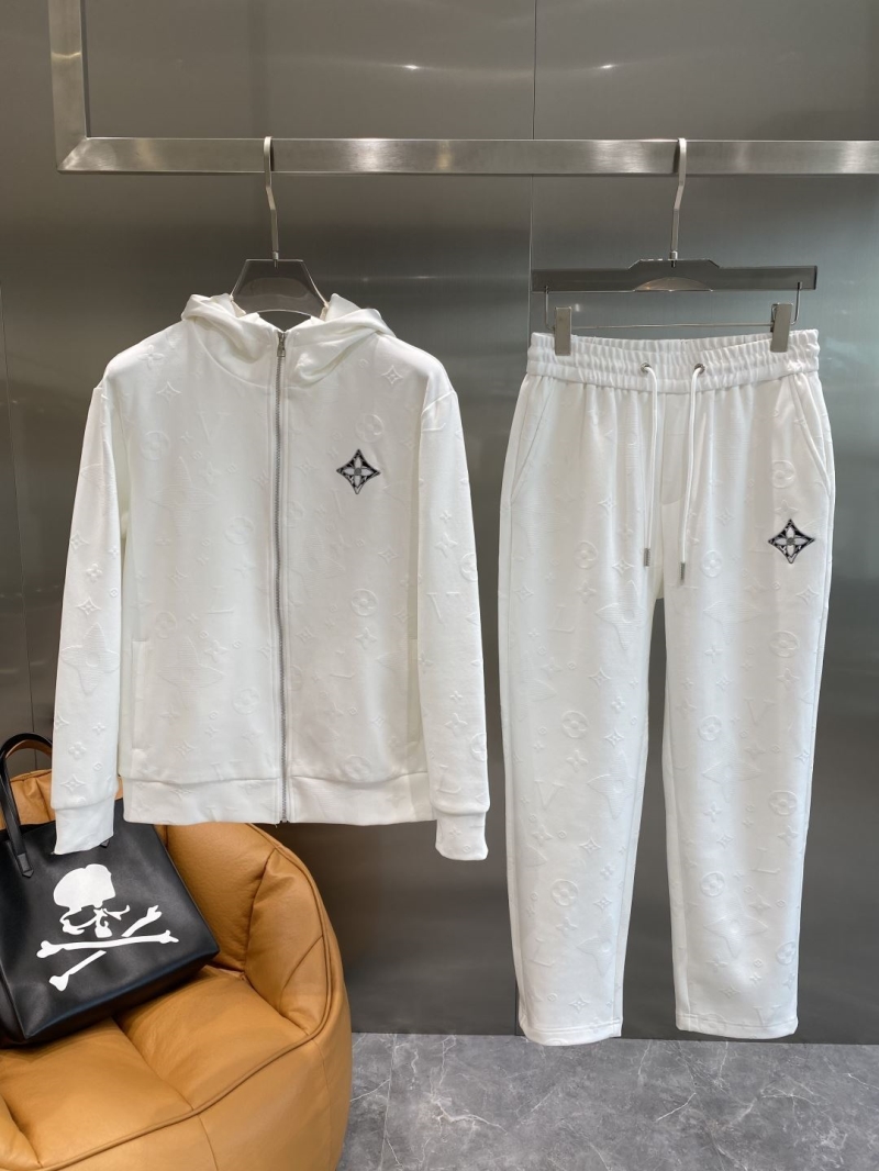 l0vis Vvtt0n suits